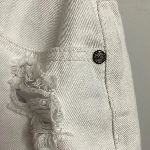 One X OneTeaspoon Brand distressed white Jean Skirt Size 29 - Picture 4 of 5